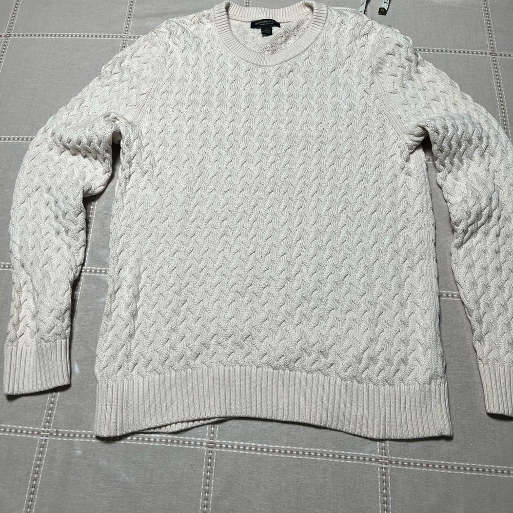 Banana republic cable knit sweater in cream